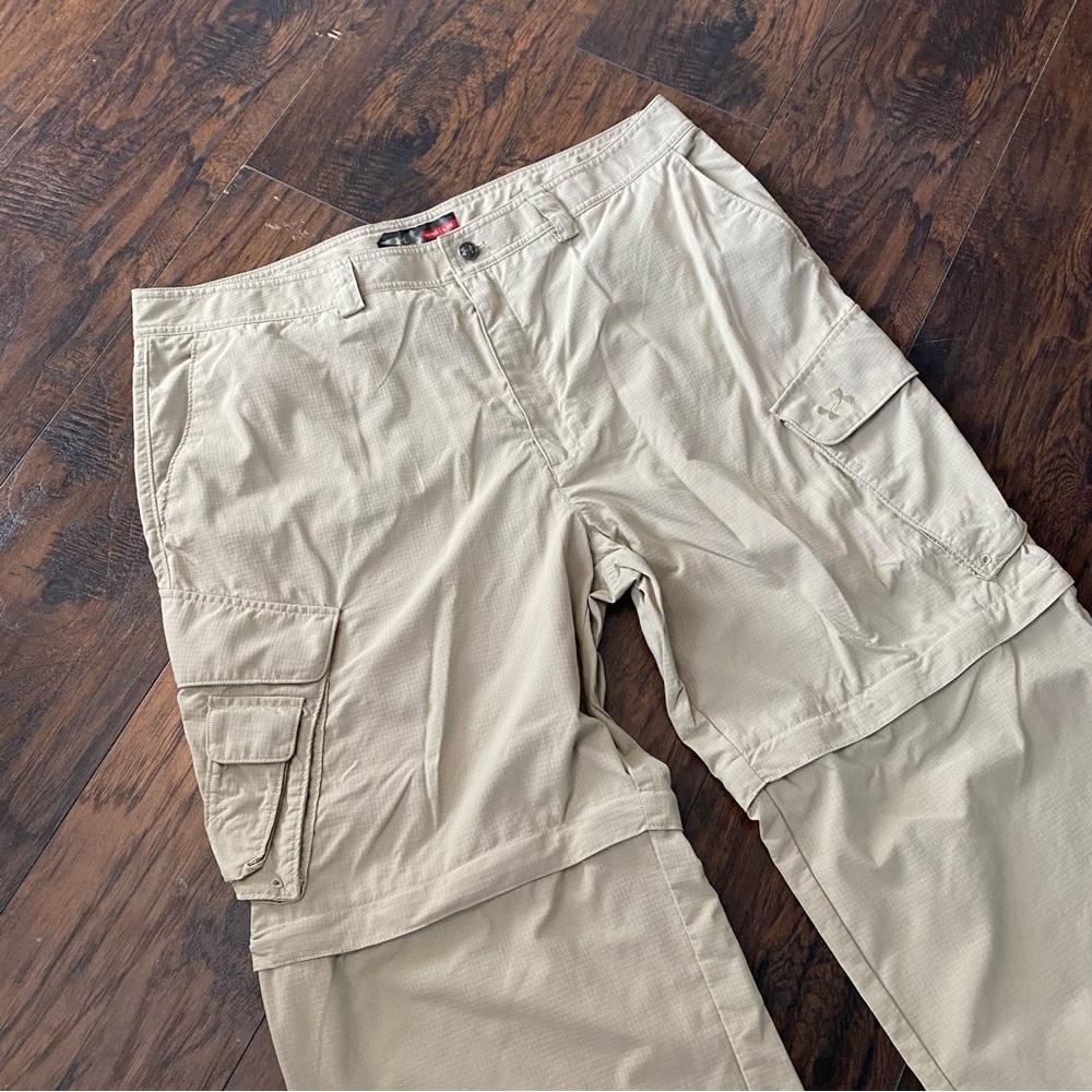 Under armour Cargo Pants and Shorts